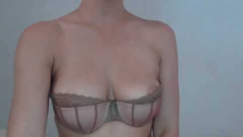 mikahdos @ chaturbate on 20250525