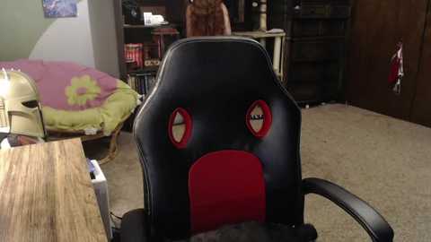 astraeasiren @ chaturbate on 20250527
