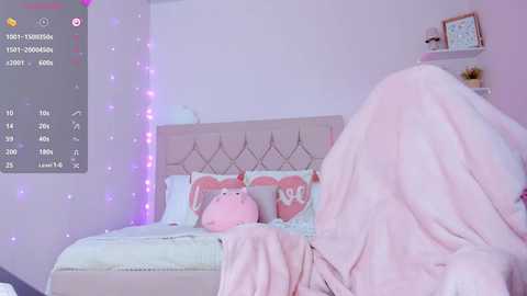 little_sweet_18 @ chaturbate on 20250527