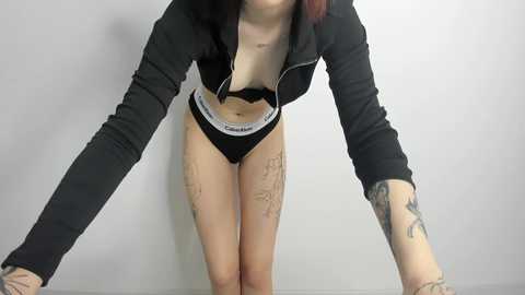penny_cruzzz @ chaturbate on 20250527