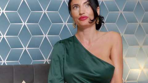 zoeylarkens @ chaturbate on 20250527