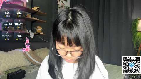 one_1ove @ chaturbate on 20250530