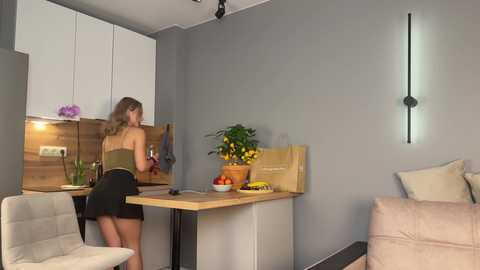 roselyn_rose @ chaturbate on 20250530