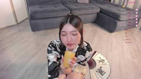 loney__tunes @ chaturbate on 20250531