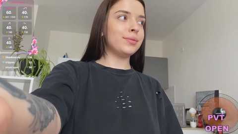 hako_emm @ chaturbate on 20250603