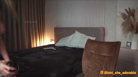 gold_blond @ chaturbate on 20250604