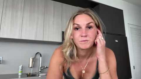 graciemae_baexx @ chaturbate on 20250604