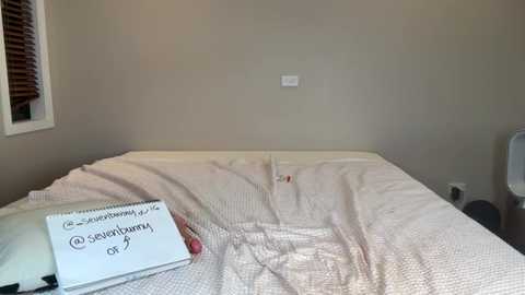 milaniheights @ chaturbate on 20250604