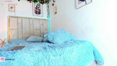 valeria_thompson1 @ chaturbate on 20250604