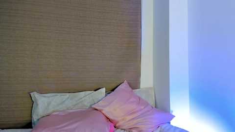 naomidawsonn @ chaturbate on 20250605