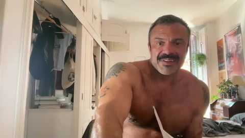 gorilla_beast @ chaturbate on 20250606