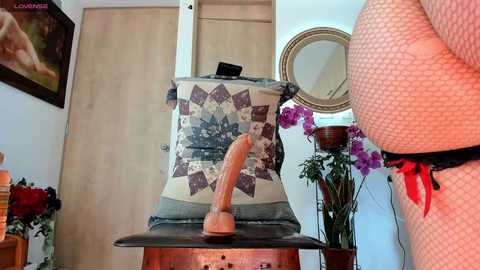 little_izzi @ chaturbate on 20250606