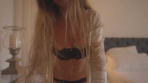 emma_lu1 @ chaturbate on 20250608