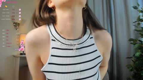 odelyncure @ chaturbate on 20250609