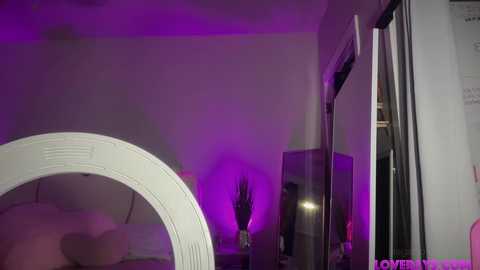 saraloverays @ chaturbate on 20250609