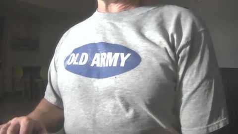 il_undercover @ chaturbate on 20250610