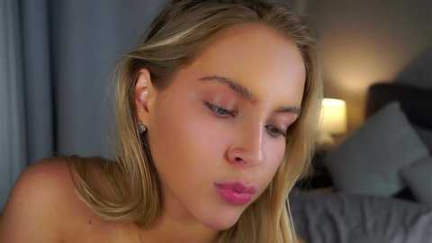 lipswithsmileonthem @ chaturbate on 20250611