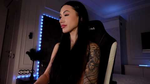 miladenver @ chaturbate on 20250611