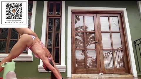 honeybelle8 @ chaturbate on 20250612