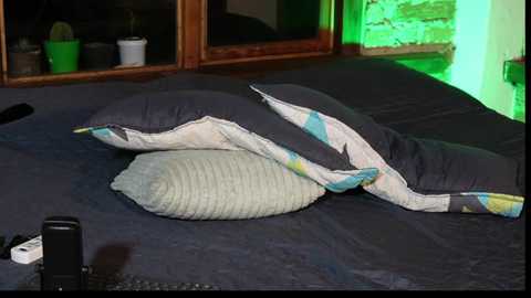 kozzy_ @ chaturbate on 20250612