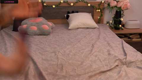 light_my_f1re @ chaturbate on 20250613