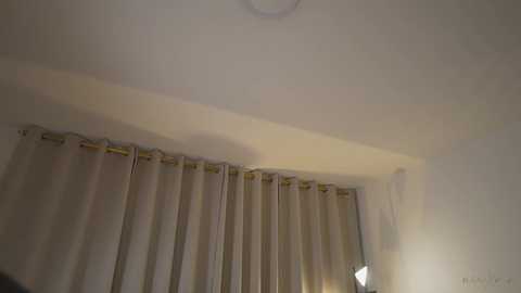 danii_xoxo @ chaturbate on 20250614