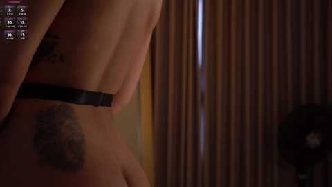 laurita_4 @ chaturbate on 20250614