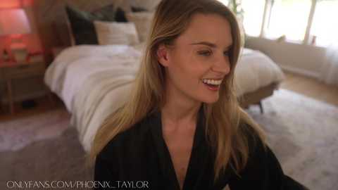 phoenix_taylor @ chaturbate on 20250614