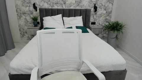 qwoopa @ chaturbate on 20250616