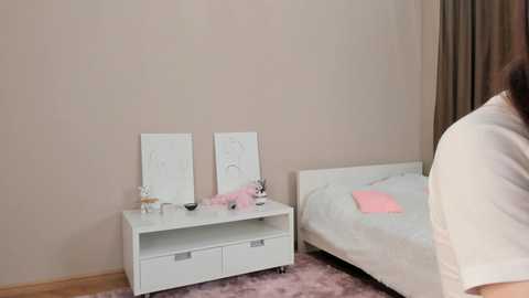 lornaelin @ chaturbate on 20250618