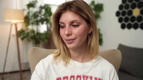 elegant_vibes @ chaturbate on 20250619