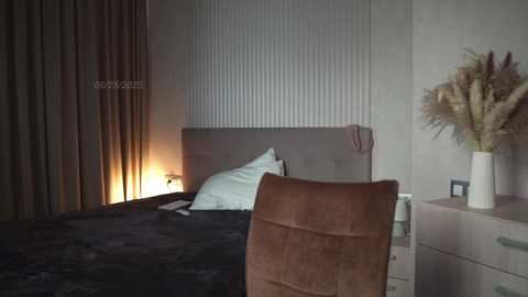 gold_blond @ chaturbate on 20250625