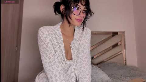 lovely_allys @ chaturbate on 20250625