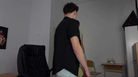 eric_poston @ chaturbate on 20250626