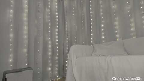 graciously3333 @ chaturbate on 20250626