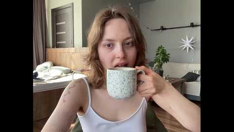 holydori @ chaturbate on 20250626