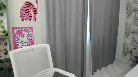 flooora_0 @ chaturbate on 20250627