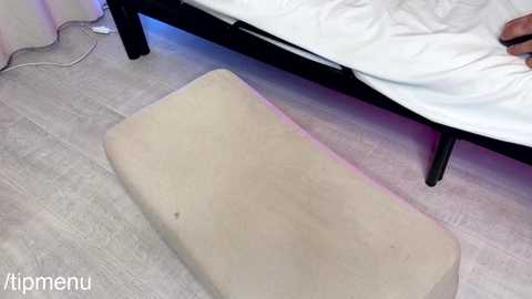 bethanie_derek @ chaturbate on 20250628