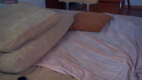 constanceglascov @ chaturbate on 20250628