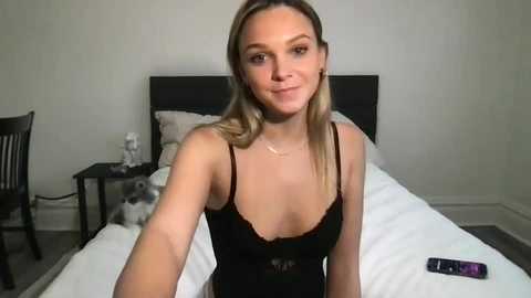 scarletterose_504259 @ chaturbate on 20250629