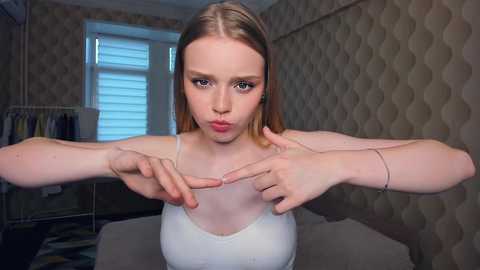sweet_tasteee @ chaturbate on 20250629