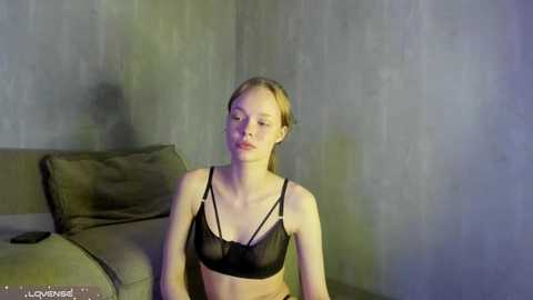 imsunnyella @ chaturbate on 20250630