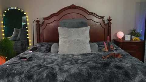 oh_lovely_girl @ chaturbate on 20250630