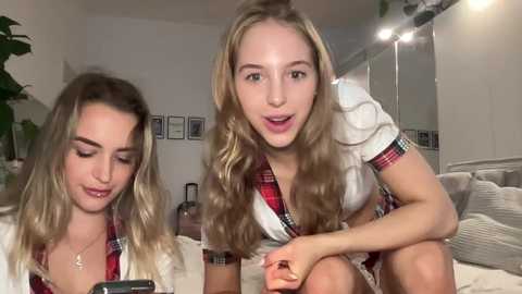 sofiaaaxoxoxo @ chaturbate on 20250630