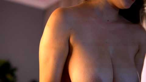 kellymathews @ chaturbate on 20250701