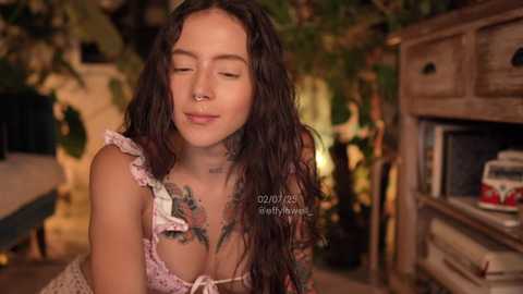 effylowell_ @ chaturbate on 20250703