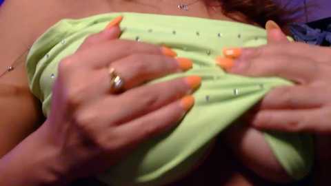 lilbeccaxo @ chaturbate on 20250704