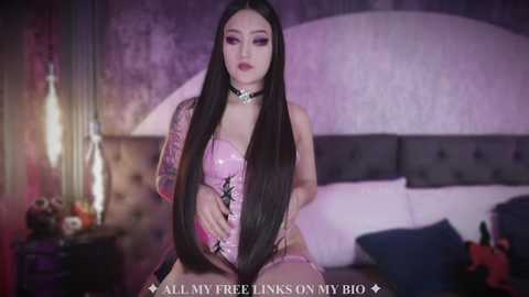 charlotte_germanotta_ @ chaturbate on 20250705