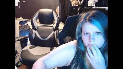 dark_queen1418 @ chaturbate on 20250706