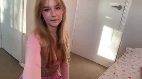 kittengirlxo @ chaturbate on 20250706